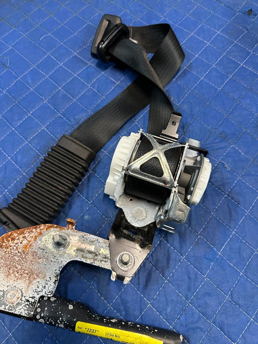 2018 2019 2022 FORD F250 F350 F450 PLATINUM FRONT LEFT DRIVER SEATBELT OEM