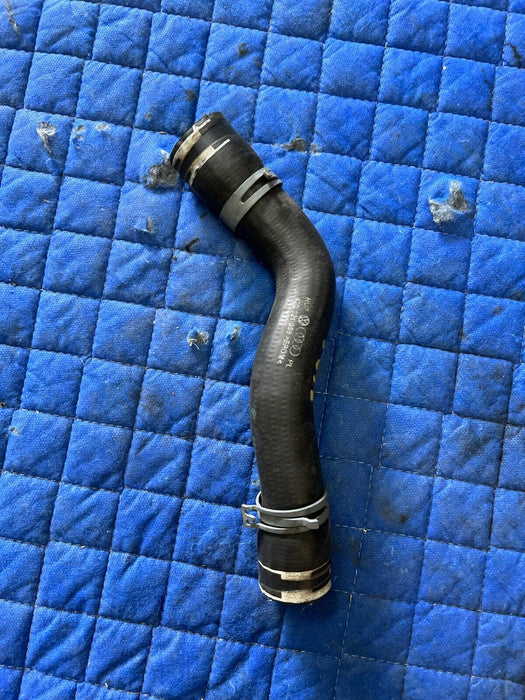 2008 2012 AUDI R8 LOWER RADIATOR COOLANT HOSE 420121059 420 121 059