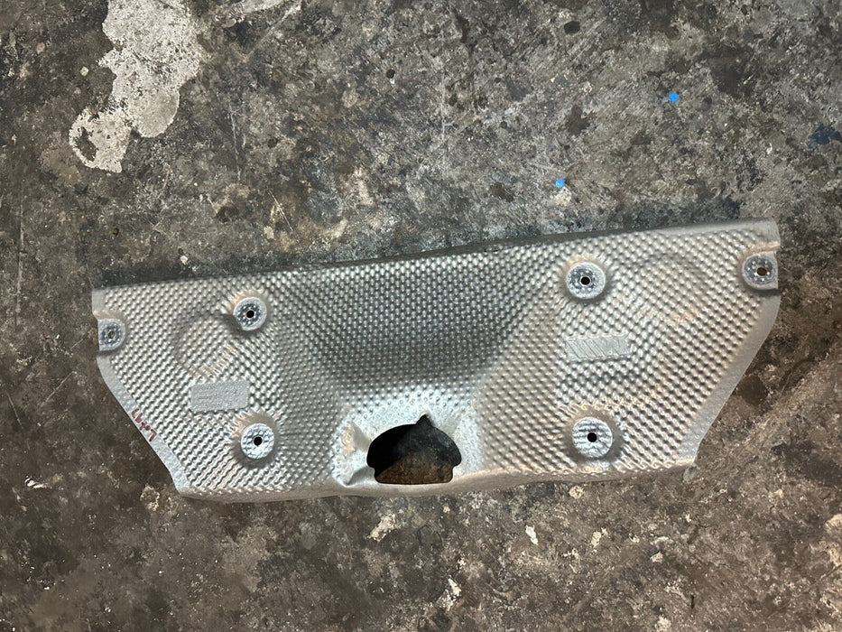 2020 BMW M4 F82 EXHAUST HEAT INSULATION SHIELD COVER OEM 07 8056140 078056140