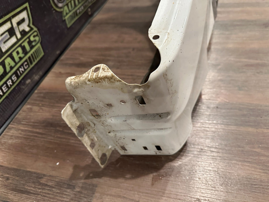 2017 2019 FORD F250 F350 FRONT LEFT FENDER OEM METALLIC WHITE (UG) *READ*