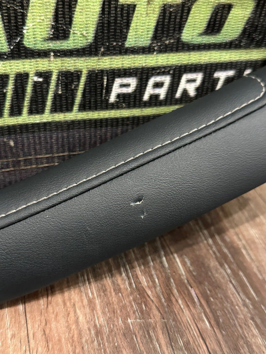 2014 LEXUS CT200H UPPER RIGHT CONSOLE SIDE TRIM PANEL OEM (HAS HOLE) *READ DESC*
