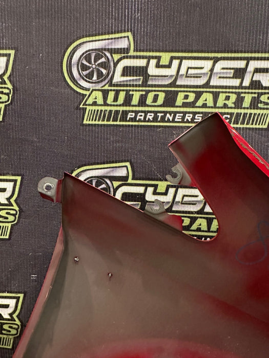 2014 TOYOTA PRIUS V FRONT DRIVER LEFT RED FENDER OEM *PAINT CHIPS/RESIDUE* (READ