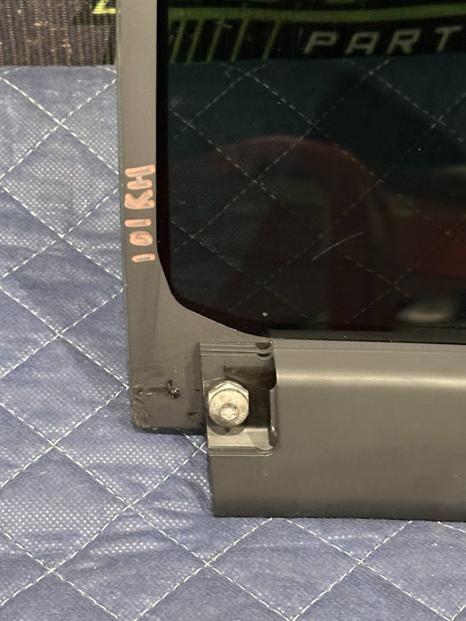 2015-2020 JAGUAR F-TYPE COUPE REAR RIGHT PASSENGER SIDE QUARTER WINDOW GLASS OEM