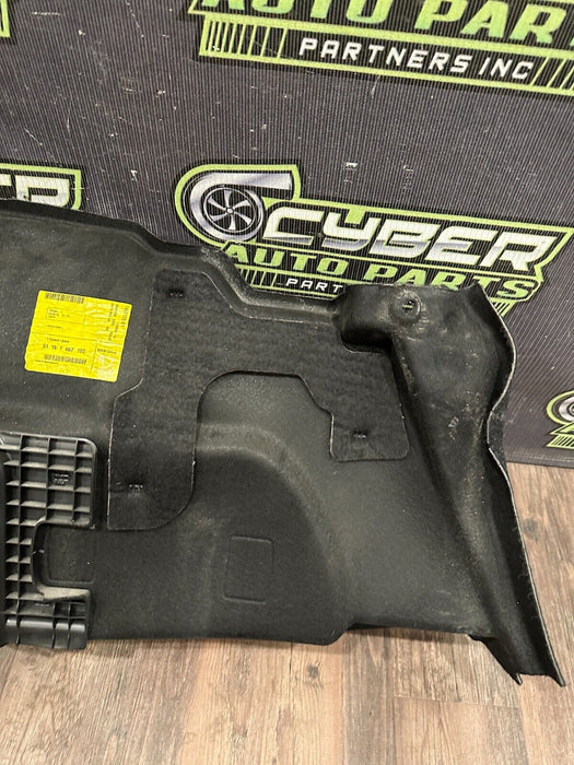 2020 BMW M4 F82 REAR RIGHT TRUNK SIDE TRIM 7467122-01 51 16 7 467 122