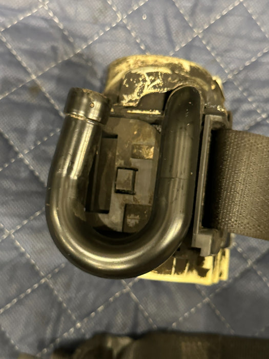 2017-2019 FORD F250 F350 F450 XLT REAR LEFT DRIVER SEAT BELT SEATBELT OEM ~WEAR