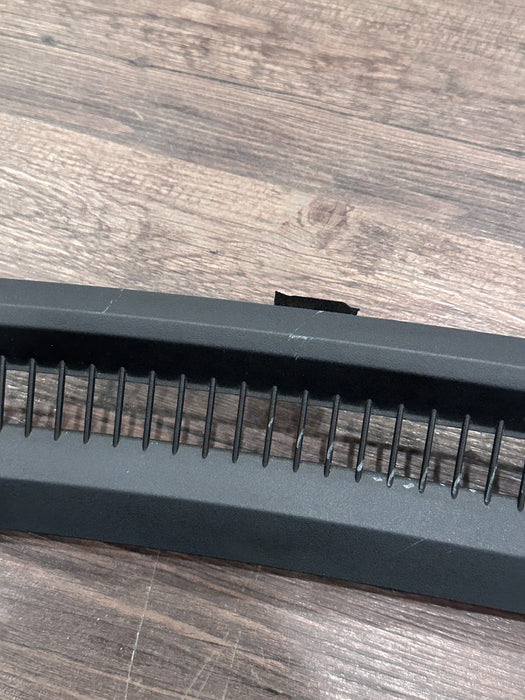 2017 NISSAN TITAN XD RESERVE DASH DASHBOARD DEFROST VENT TRIM PANEL OEM