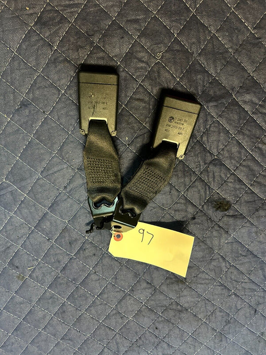 2020 BMW M4 F82 REAR SEAT REAR LEFT SEATBELT BUCKLE RECIEVER PAIR OEM
