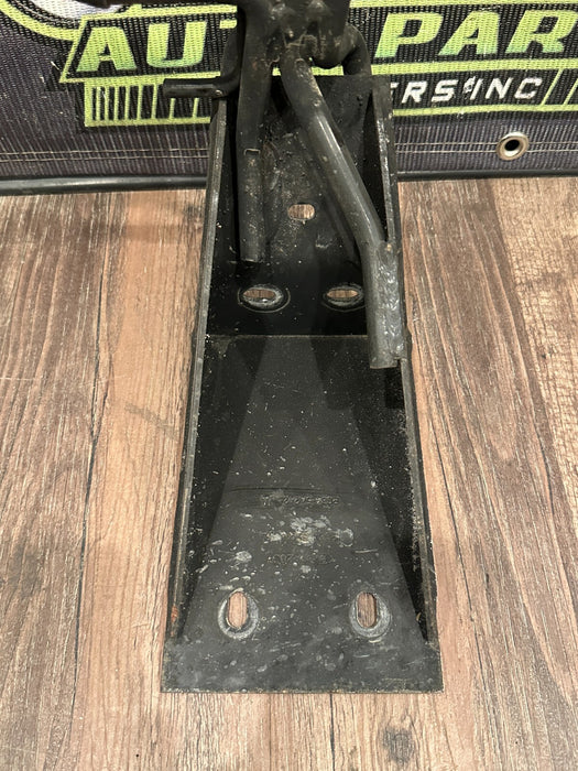 2023-2024 FORD F250 6.7L SUPERDUTY EXHAUST MUFFLER HANGER BRACKET OEM PC34-5A242