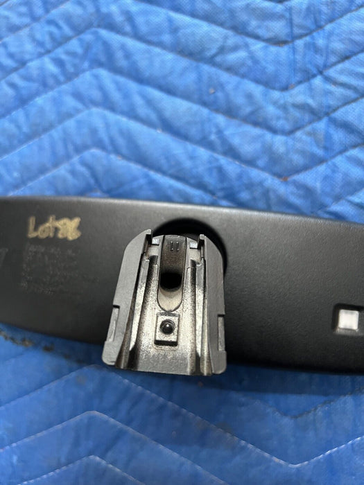 2016 2019 NISSAN TITAN XD FRONT WINDSHIELD REAR VIEW MIRROR OEM