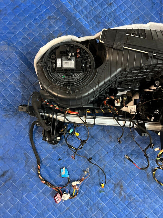 2015 MERCEDES-BENZ C63S AMG HVAC HEATER CORE FRAME W/ WIRING HARNESSES OEM