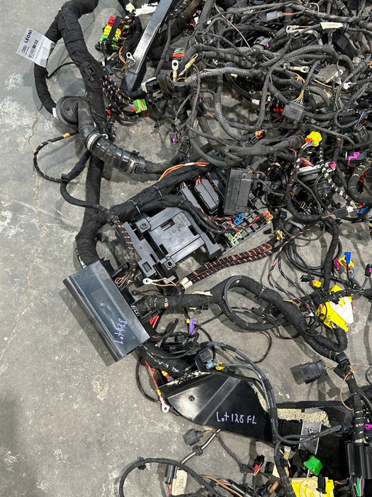 2017 AUDI R8 SPYDER MAIN CHASSIS INTERIOR WIRING HARNESS OEM