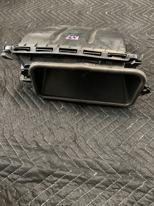 2017 MERCEDES C63 AMG CABRIOLET OEM ENGINE AIR INLET INTAKE DUCT 205 830 88 02