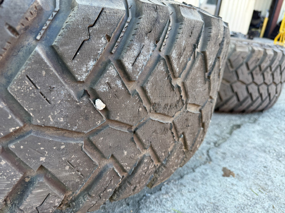 FORD F350 DRW DUALLY FUEL MAVERICK 20" WHEELS 37" MUDKICKER TIRES 8X200