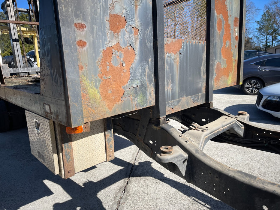 2007 DODGE RAM 3500 CAB & CHASSIS FRAME W/ 12' BED FUEL TANK 114K MILES