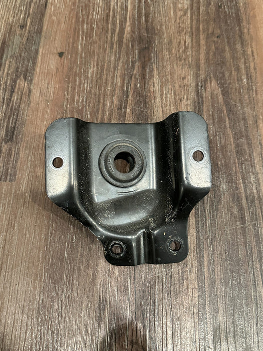 2021 AUDI R8 FRONT LEFT RADIATOR MOUNT BRACKET OEM 4S0 121 275