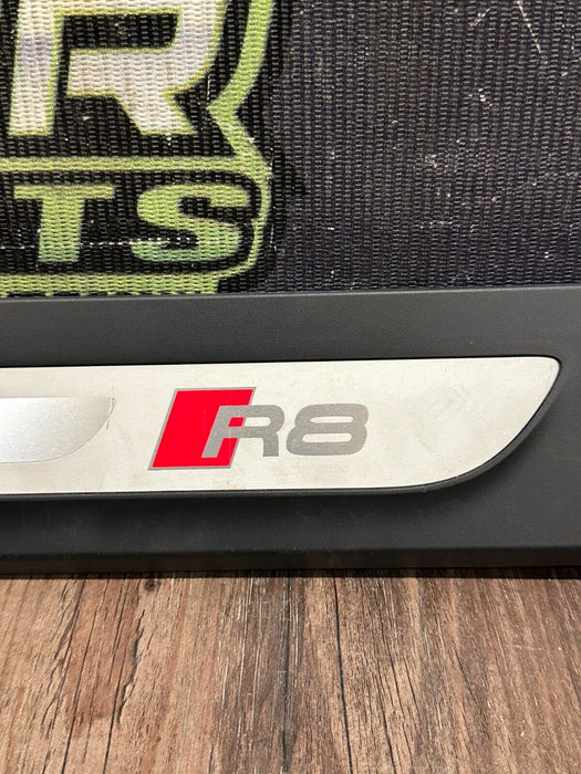 2021 AUDI R8 DRIVER LEFT SILL SCUFF KICK PLATE PANEL TRIM OEM *READ/WEAR 5 & 7*