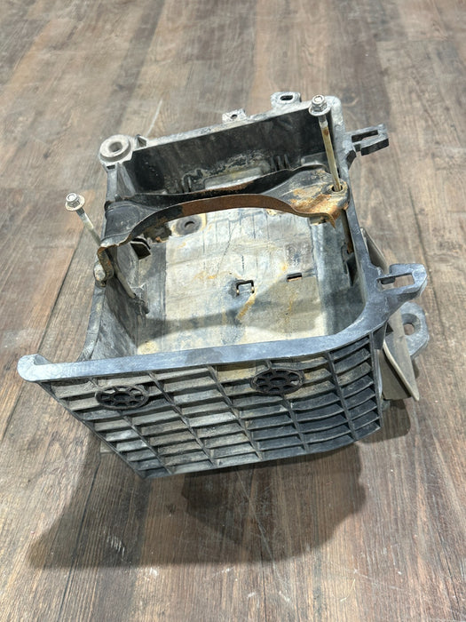 2017-2019 FORD F250 F350 F450 RIGHT BATTERY TRAY W DUCT OEM