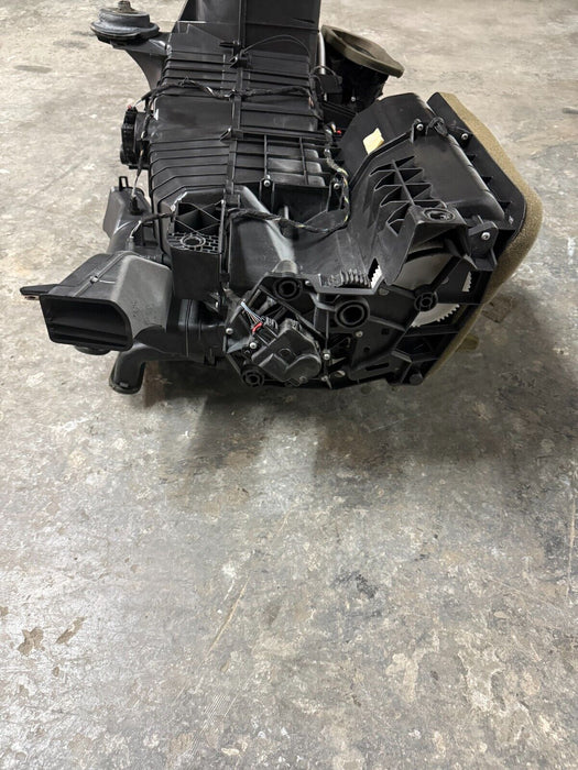 2017-2019 FORD F350 F450 DIESEL 6.7L HEATER CORE BOX HVAC OEM GL3H-19B555-FR