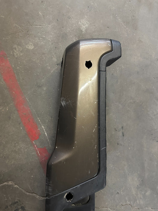 2017-2019 FORD F250 REAR BUMPER ASSEMBLY OEM (READ/SLIGHT SCUFFS SCRATCHES)