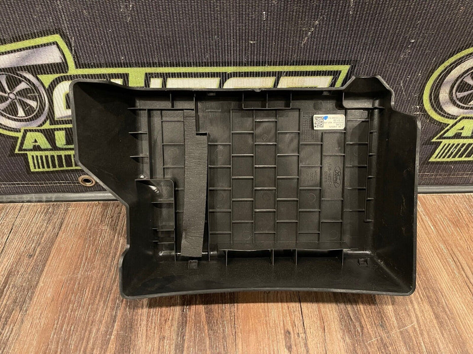 2017-2019 FORD F250 F350 F450 POWER INVERTER LID COVER PANEL OEM