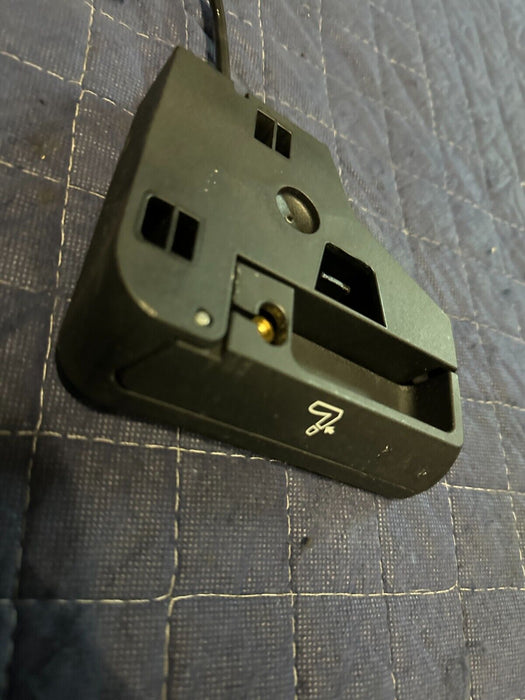 2020 BMW M4 F82 OEM LEFT SEAT FOLD LATCH LEVER 1247050100