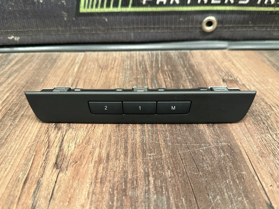 2011 BMW 550i F10 5 SERIES FRONT PASSENGER RIGHT SEAT MEMORY MODULE SWITCH OEM