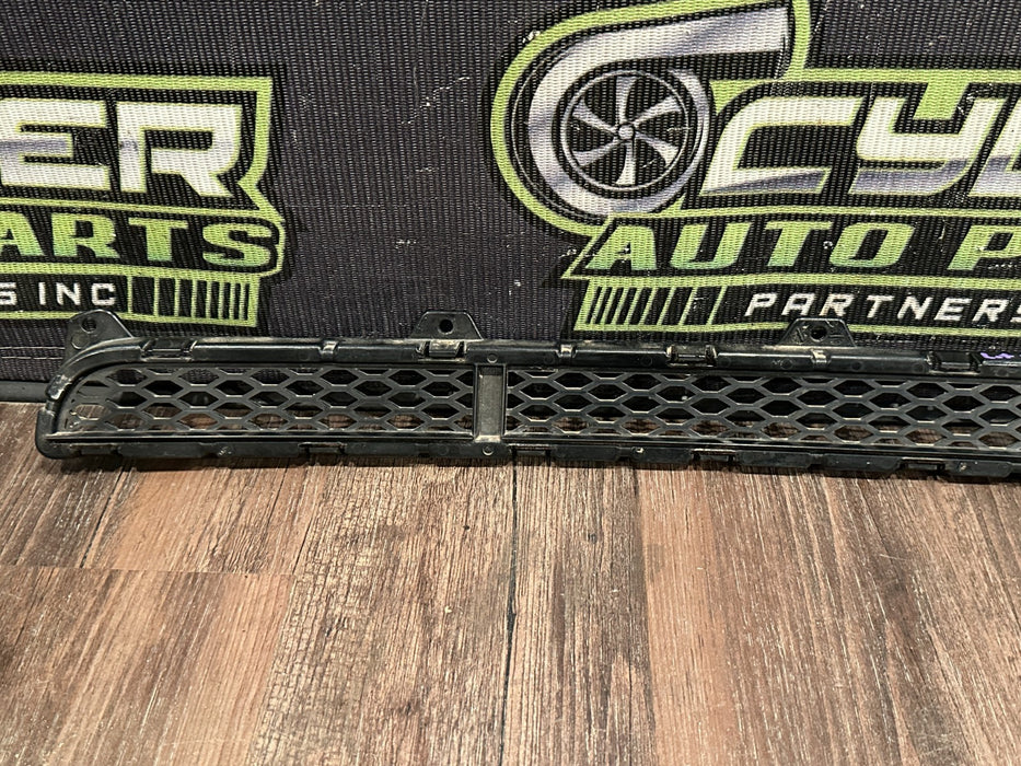 2017 AUDI R8 REAR BUMPER GRILLE TRIM OEM