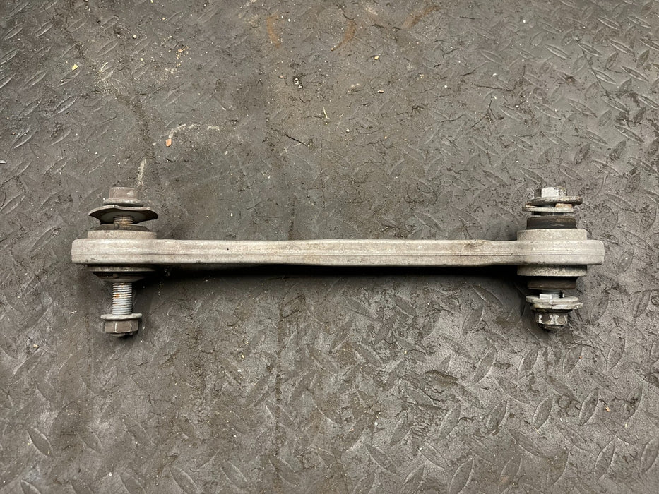 2014 MERCEDES S550 W222 REAR LEFT LOWER WISHBONE CONTROL ARM OEM 2223520300.