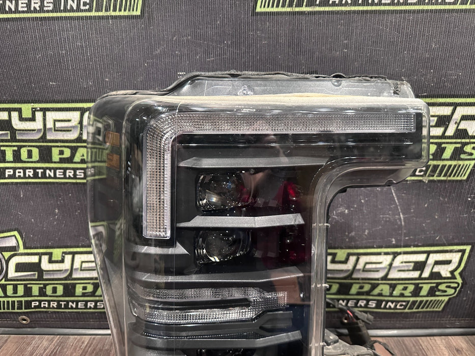 2017-2019 FORD F250 F350 F450 AFTERMARKET MORIMOTO LED RIGHT HEADLIGHT OEM BURNT