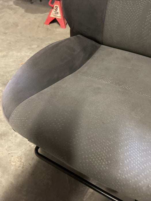 2014 TOYOTA PRIUS FRONT LH RH DRIVER PASSENGER CLOTH SEATS PAIR~COSMETIC WEAR~
