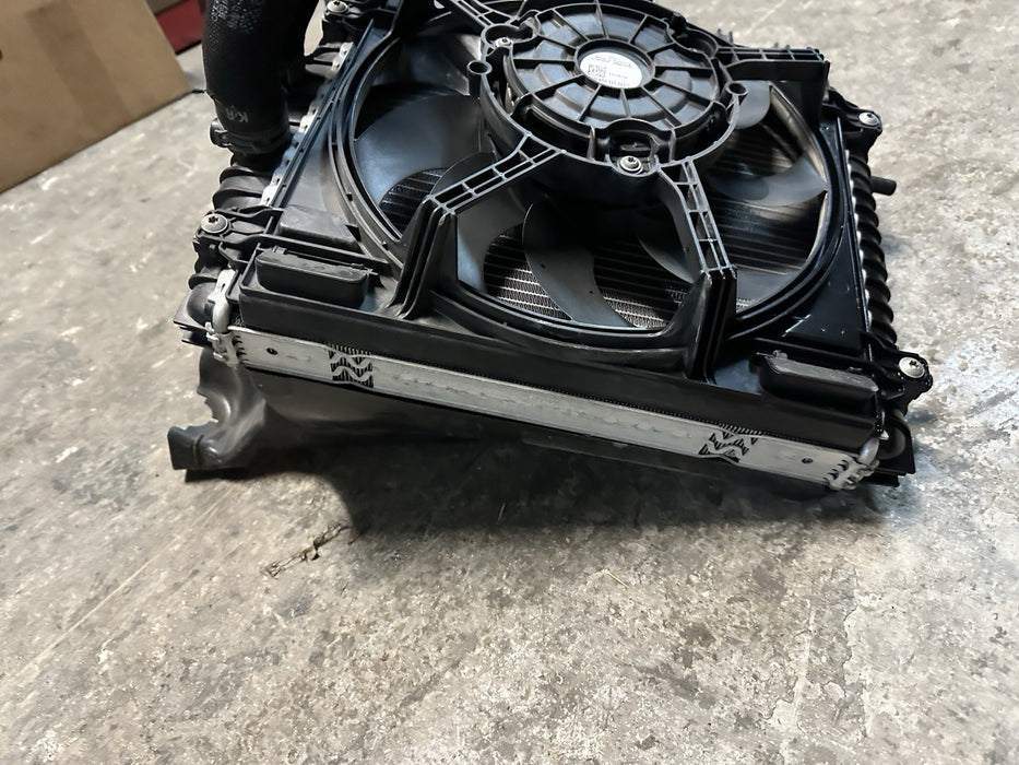 2017 AUDI R8 V10 FRONT RIGHT RADIATOR A/C CONDENSER 4S0 816 411 4S0 121 252 B