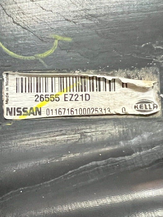 2016 2019 NISSAN TITAN XD DRIVER LEFT HALOGEN TAIL LIGHT 26555 EZ21D OEM