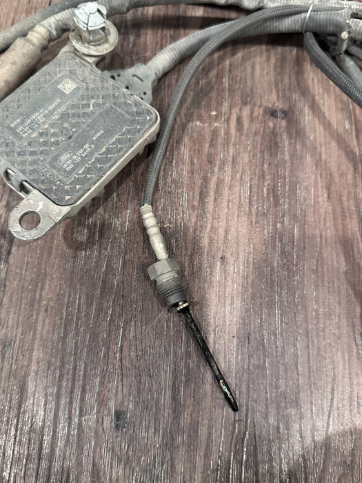 2019 FORD F250 DPF SENSORS OEM *MISSING 1 SENOR*