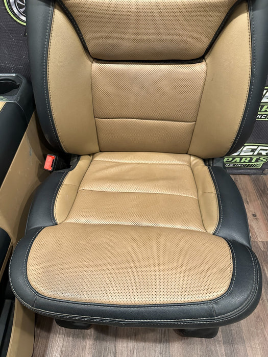 2023 2024 FORD F250 F350 F450 LARIAT FRONT SEATS CENTER CONSOLE ~MINOR BURN WEAR
