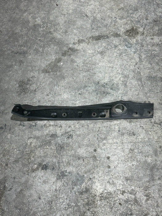 2024 BMW M3 M4 G80 G82 FRONT RIGHT ENGINE BAY COVER PANEL OEM 5176 7486826