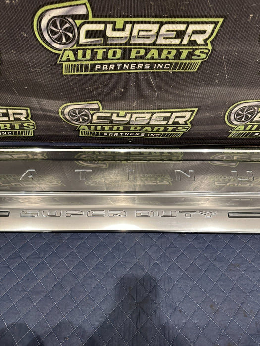 2024 FORD F250 F350 SUPERDUTY PLATINUM TAILGATE TRIM PLAQUE OEM PC3B J402A02