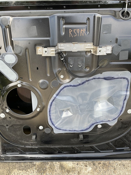 2017 2018 2019 FORD F250 F350 F450 REAR PASSENGER RIGHT DOOR BLACK (G1,H5 PAINT)