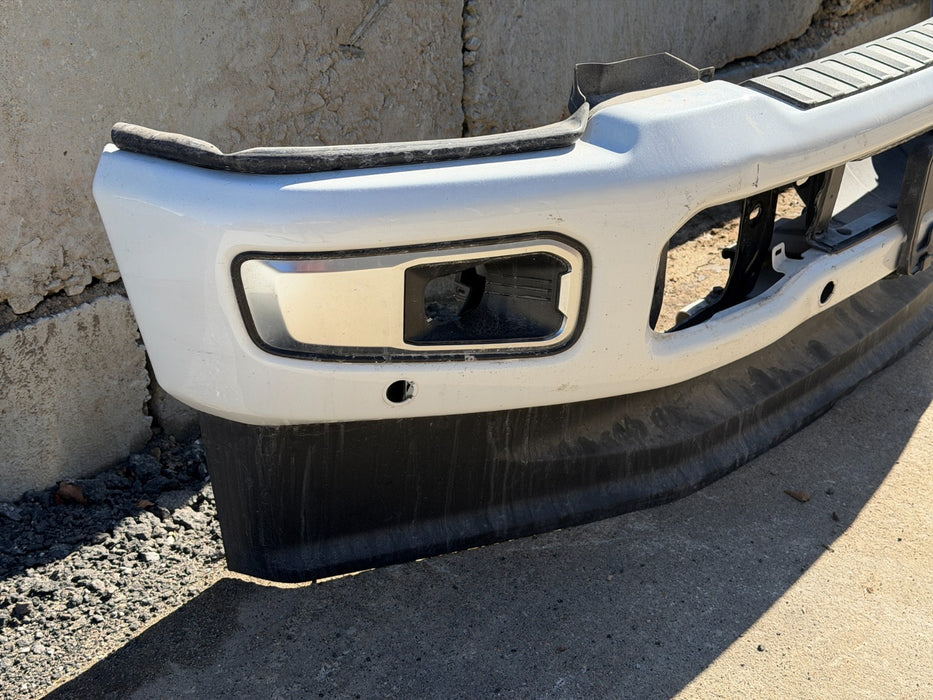 2023 2024 2025 2026 FORD F250 F350 PLATINUM STAR WHITE FRONT BUMPER ASSEMBLY OEM