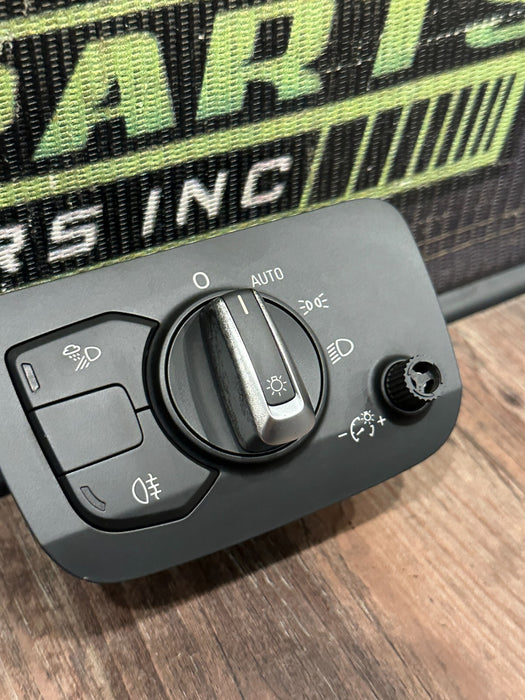 2021 AUDI R8 HEADLIGHT SWITCH OEM 4S0 941 531 *WEAR #2*