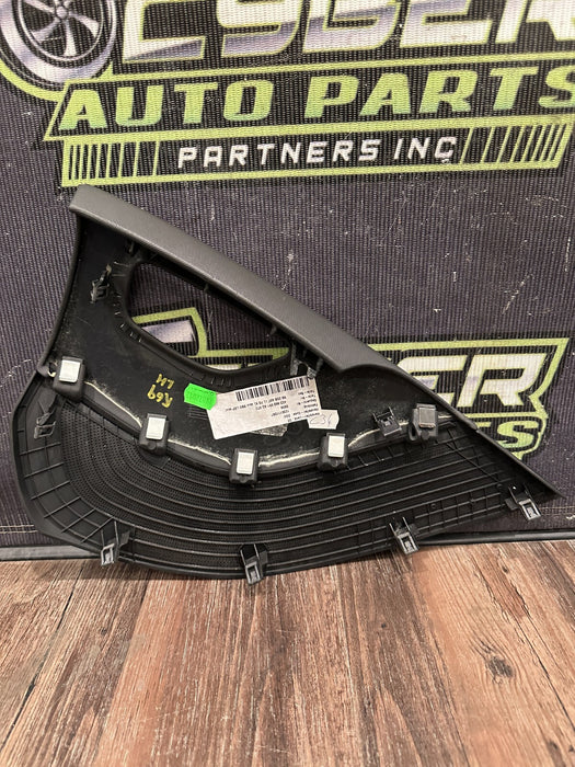 2012 AUDI R8 FRONT LEFT DOOR TRIM PANEL OEM 423 868 091 *MINOR SCUFFS*