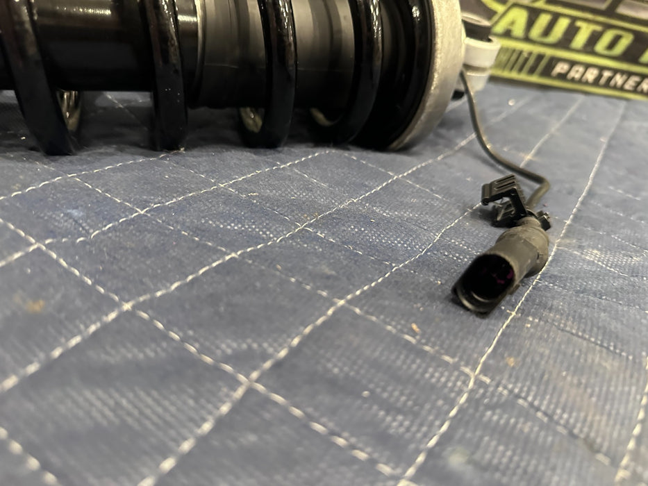 2017 2018 AUDI R8 PLUS REAR RIGHT SUSPENSION SHOCK ABSORBER STRUT 4S0 512 019 M