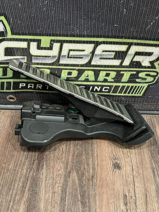 2017 AUDI R8 GAS ACCELERATOR PEDAL OEM