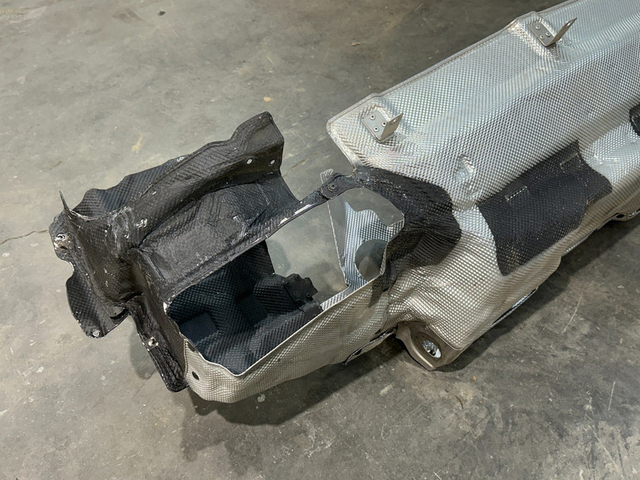 2017 AUDI R8 REAR SKID PLATE HEAT SHIELD OEM 4S0 825 709
