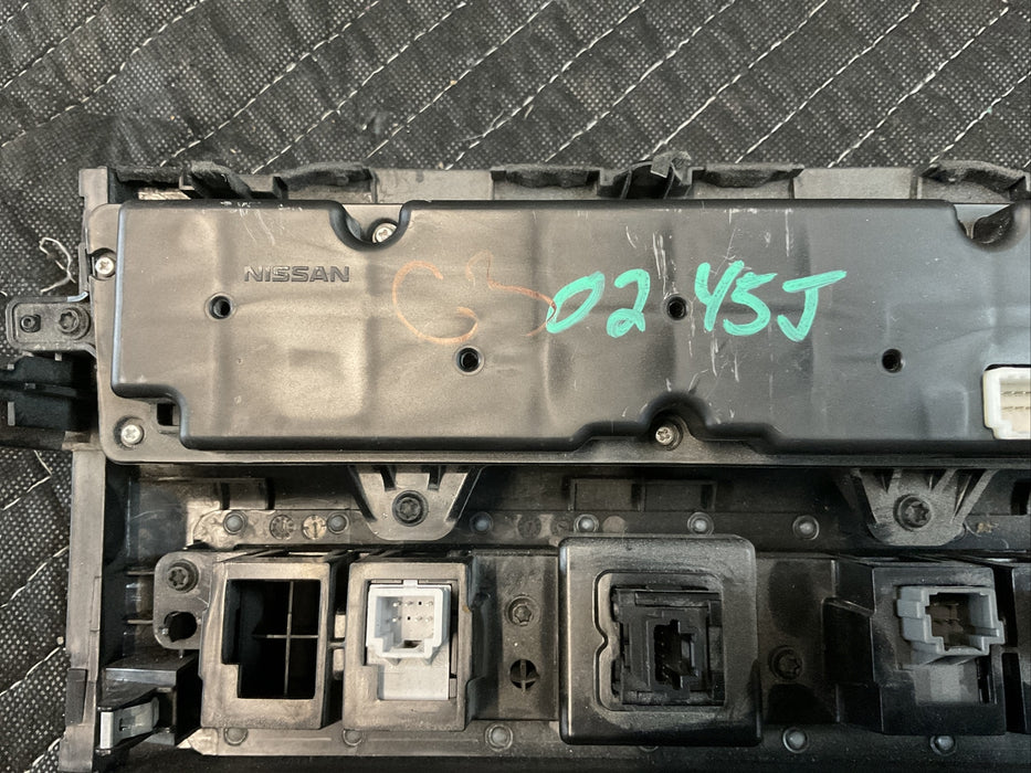 2016 Nissan Titan XD A/C Heater Dual Climate Control Temperature