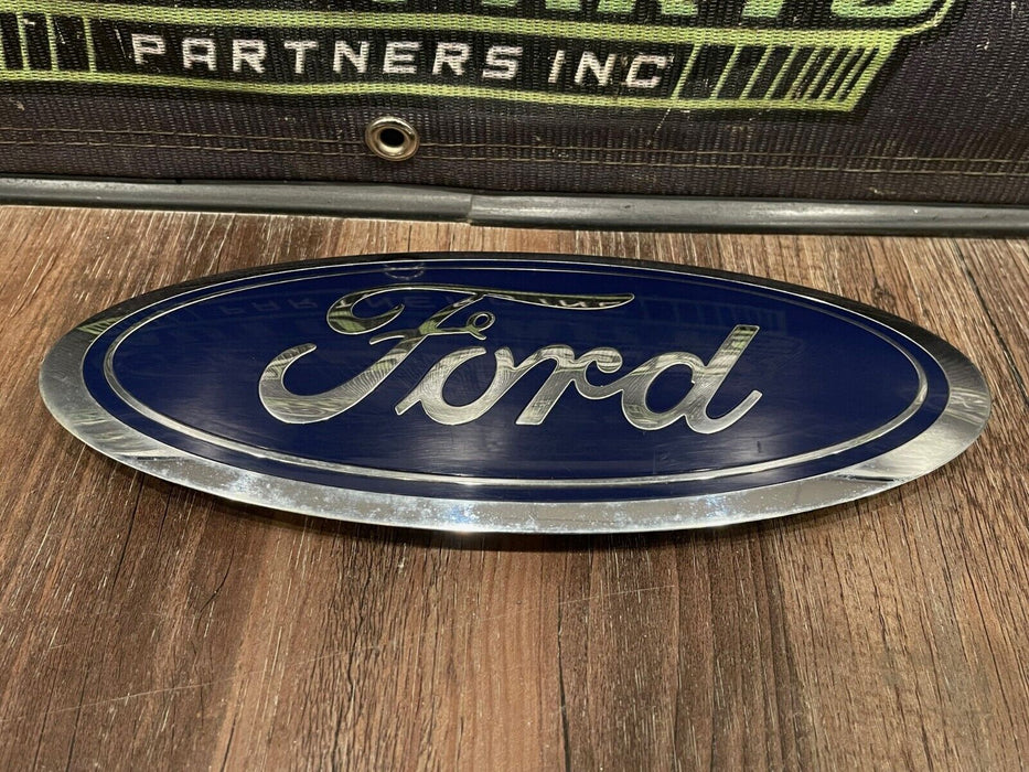 2017-2019 FORD F250 F350 REAR TAILGATE EMBLEM BADGE OEM HC3B 99402A16