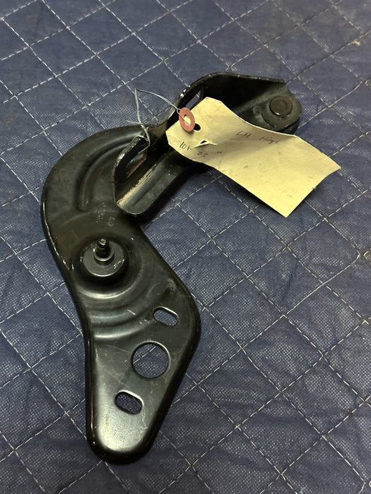 2007 CHEVROLET CORVETTE FRONT LEFT DRIVER HOOD HINGE OEM 15855571