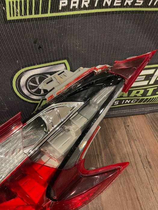 2018 NISSAN 370Z NISMO PASSENGER RIGHT LED TAIL LIGHT OEM *DAMAGED* READ DESC