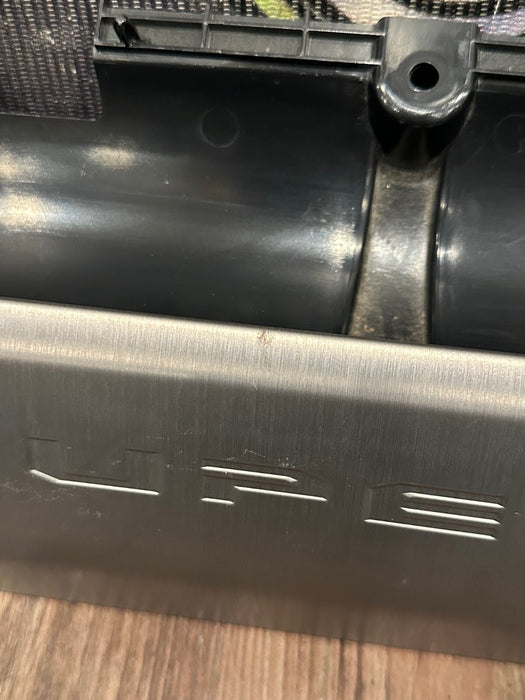2017-2019 FORD F250 F350 SUPER DUTY UPPER GLOVE BOX PANEL OEM (MINOR SCUFFS/READ