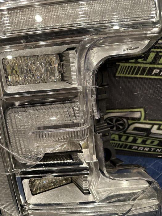 2017-2019 FORD F250 F350 F450 RIGHT PASSENGER LED HEADLIGHT OEM ~DAMAGE~