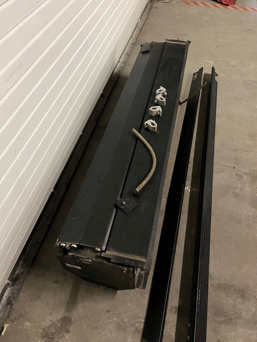 2017-2022 FORD F250 F350 RETRAXPRO MX RETRACTING BED COVER SHORT BED 6' 9"